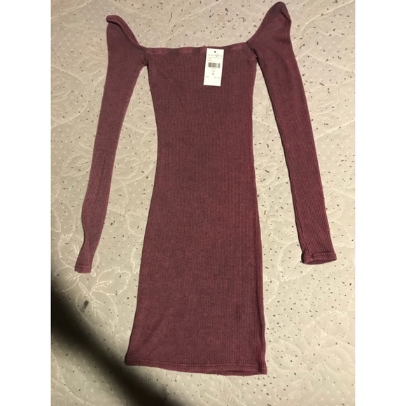 Fashionnova burgundy dress - Picture 1 of 1